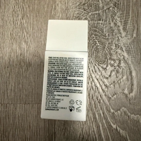Summer Fridays Sheer Skin Tint with Hyaluronic Acid + Squalane - Shade 2